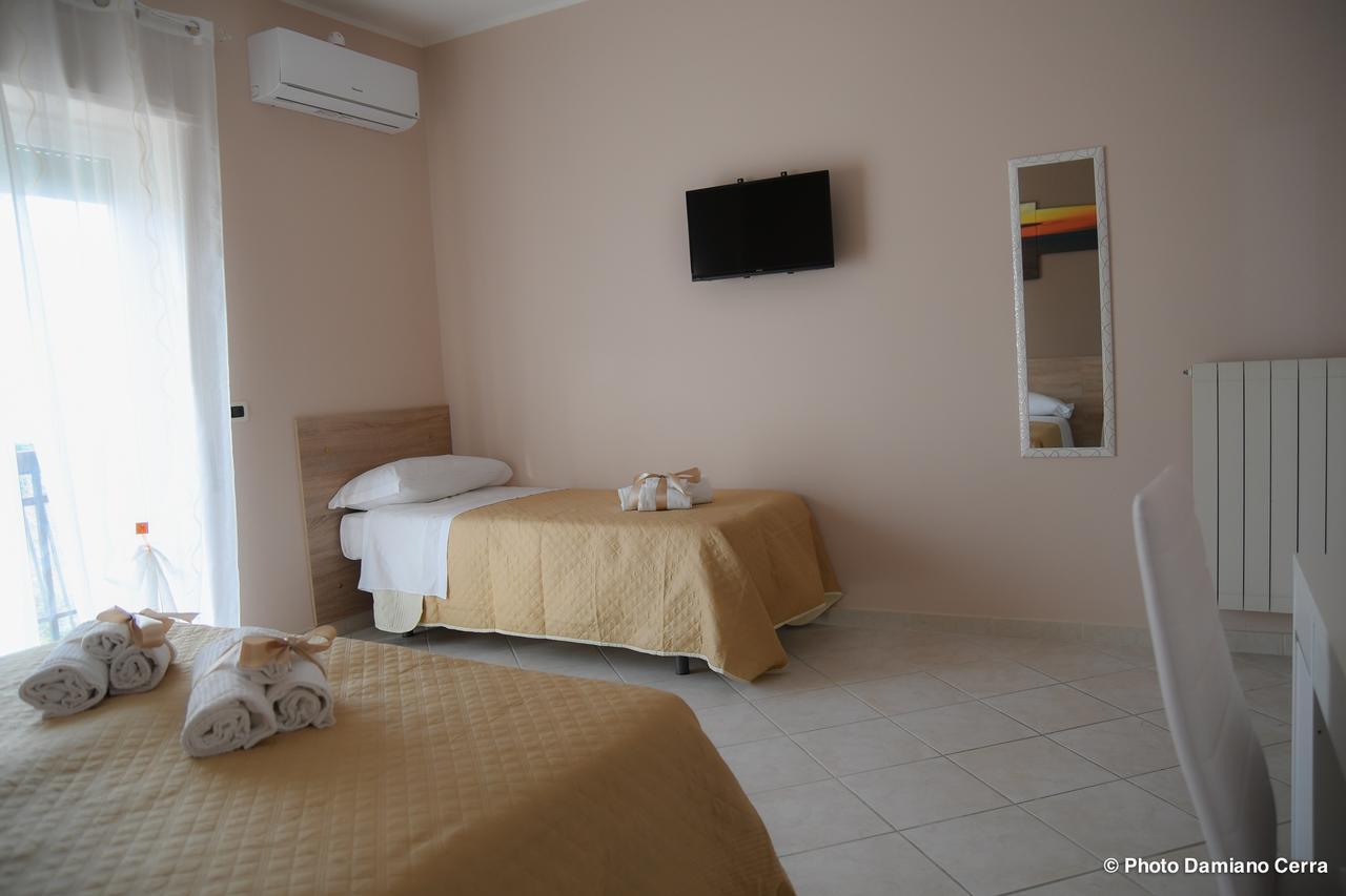 B&B Lamezia Airport Lamezia Terme Exterior foto